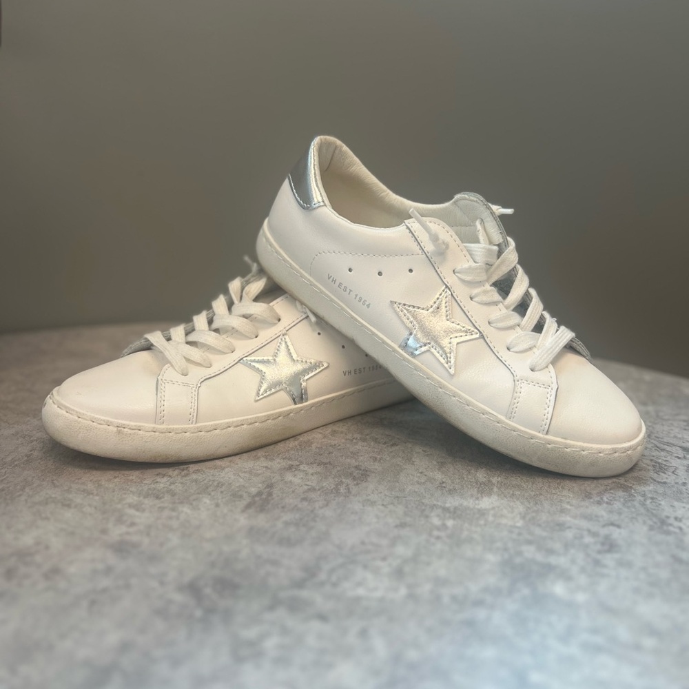 Vintage Havana White Sneakers with Silver Star Accent
